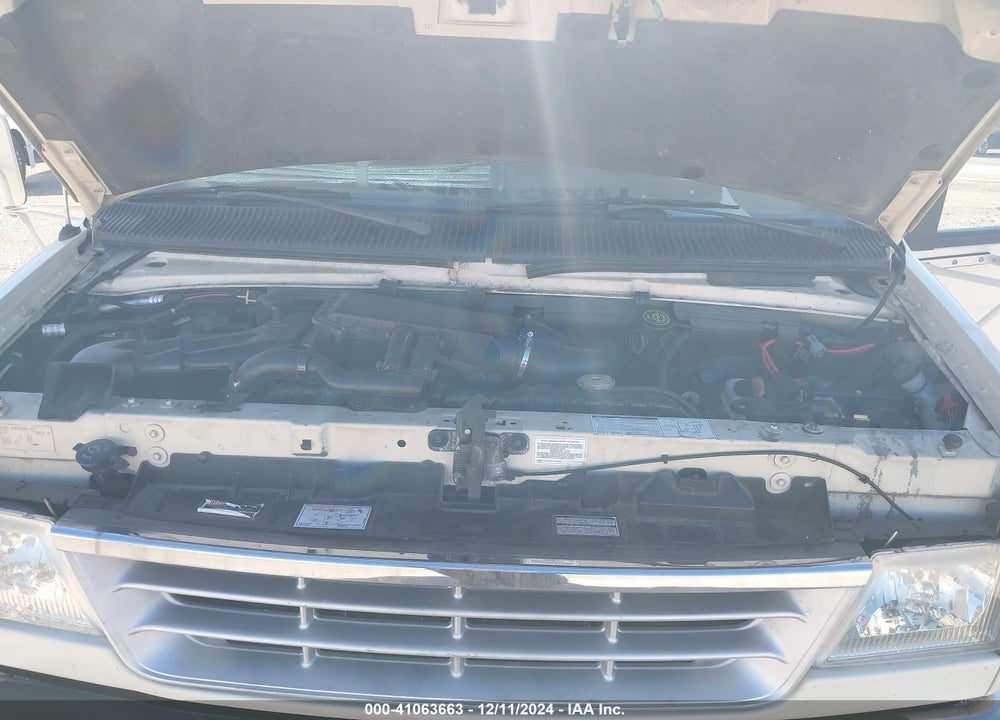 1993 FORD ECONOLINE E350 CUTAWAY VAN VIN: 1FDKE30G1PHA60403
