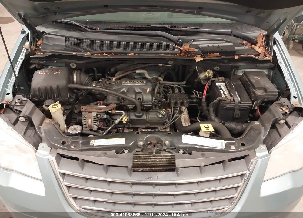 2009 CHRYSLER TOWN & COUNTRY TOURING VIN: 2A8HR54119R552238
