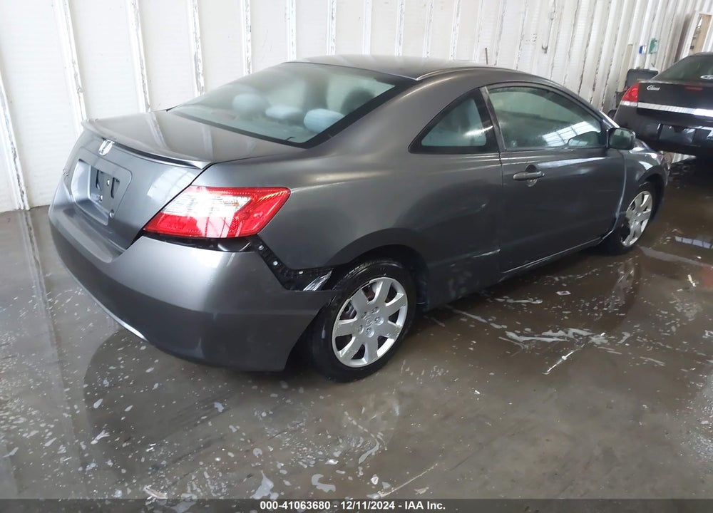 2011 HONDA CIVIC LX VIN: 2HGFG1B68BH504146
