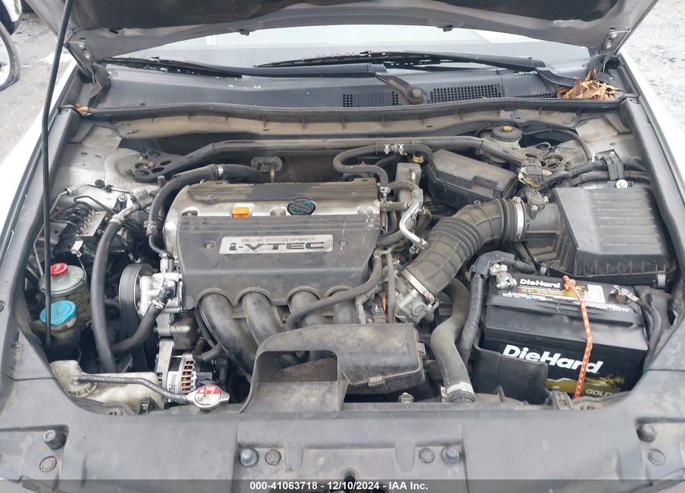 2008 HONDA ACCORD 2.4 EX-L VIN: JHMCP26828C036900