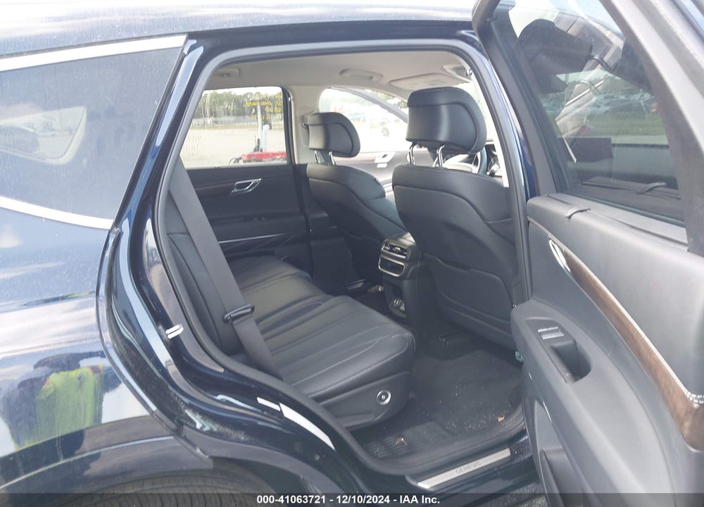2024 GENESIS GV80 2.5T AWD VIN: KMUHBDSB1RU177632
