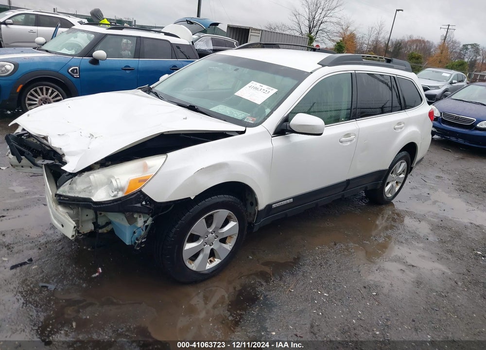 2011 SUBARU OUTBACK 2.5I PREMIUM VIN: 4S4BRBCC1B3425904
