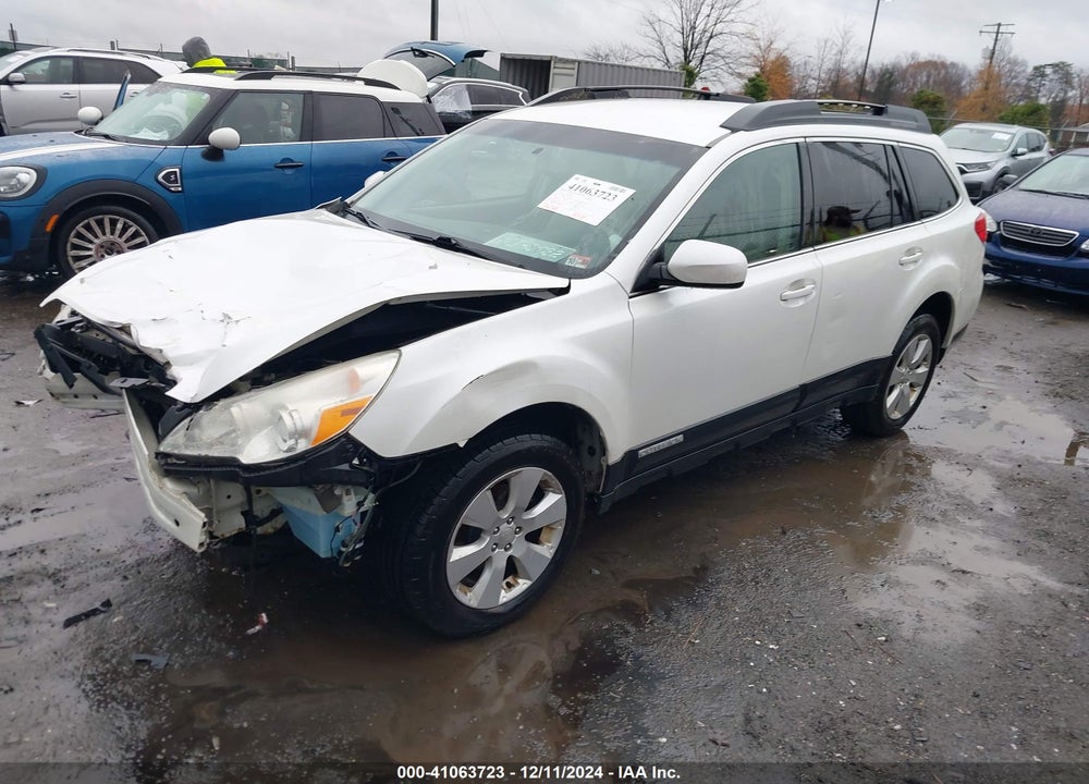 2011 SUBARU OUTBACK 2.5I PREMIUM VIN: 4S4BRBCC1B3425904