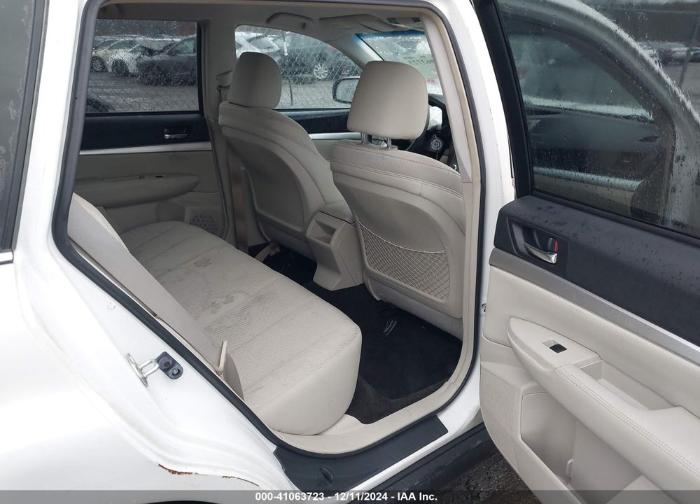 2011 SUBARU OUTBACK 2.5I PREMIUM VIN: 4S4BRBCC1B3425904