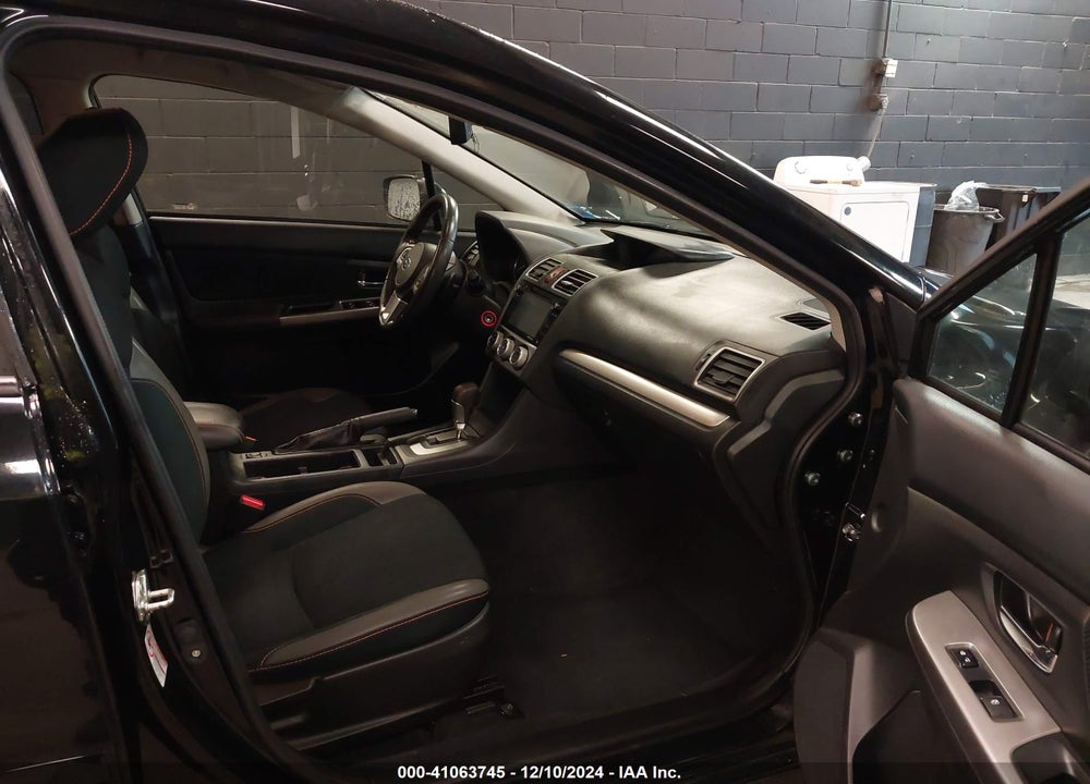 2017 SUBARU CROSSTREK 2.0I PREMIUM VIN: JF2GPADC4H8211320