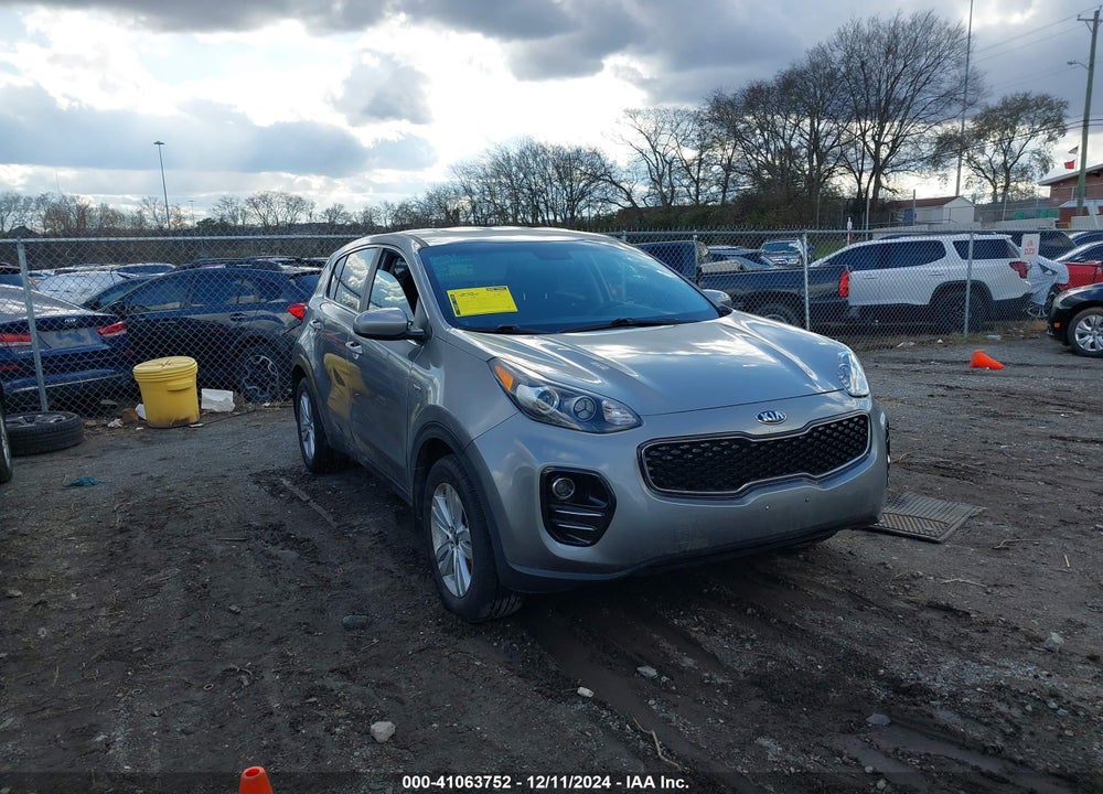 2019 KIA SPORTAGE LX VIN: KNDPMCACXK7575424