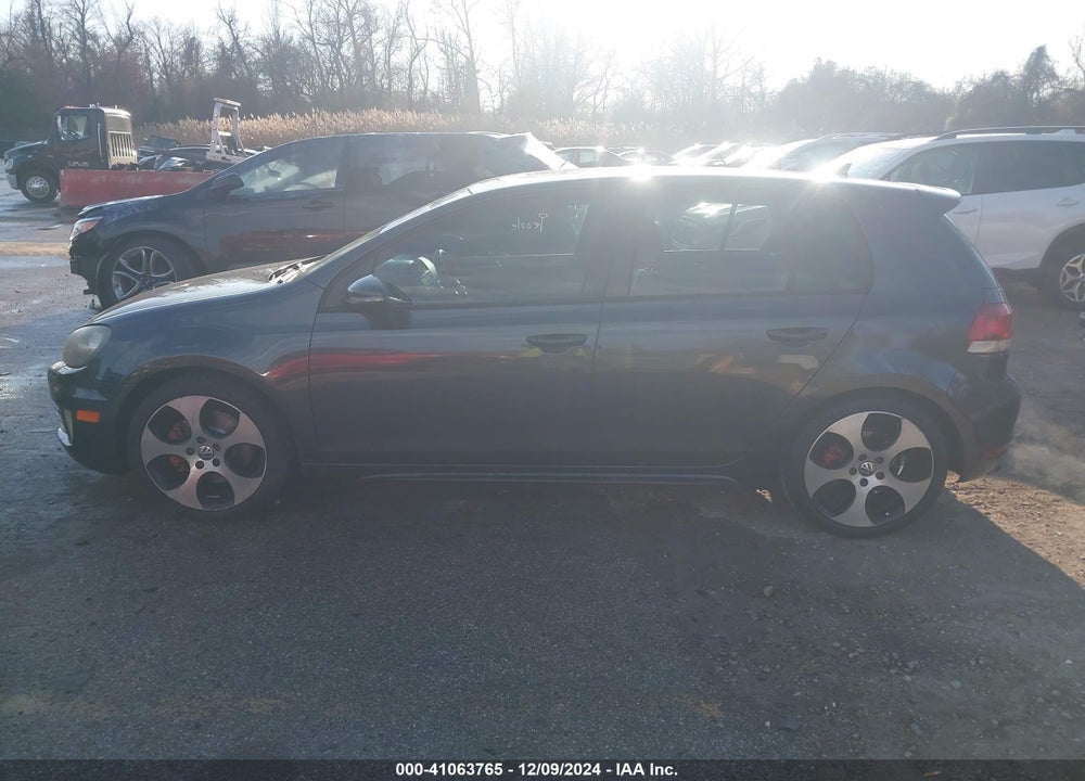 2011 VOLKSWAGEN GTI 4-DOOR/4-DOOR AUTOBAHN VIN: WVWHV7AJ8BW017326