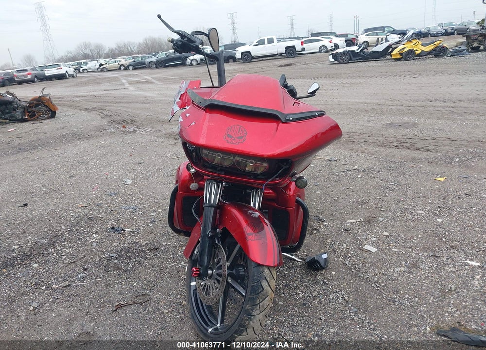 2019 HARLEY-DAVIDSON FLTRU VIN: 1HD1KGF12KB621687