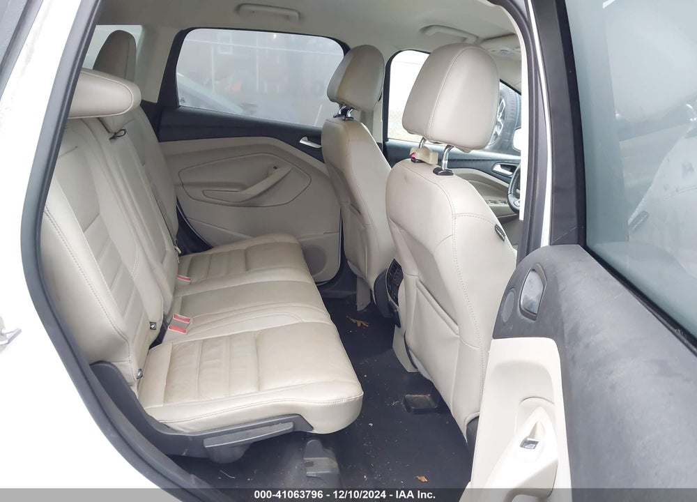 2017 FORD ESCAPE SE VIN: 1FMCU9G98HUA25996