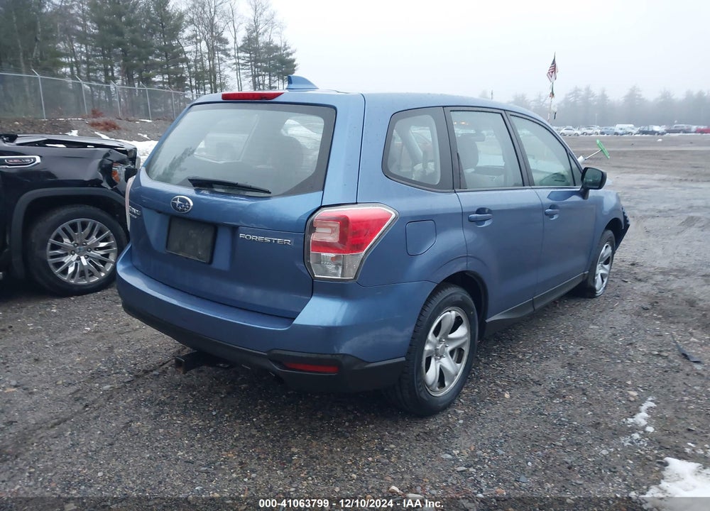 2018 SUBARU FORESTER 2.5I VIN: JF2SJAAC5JG511671
