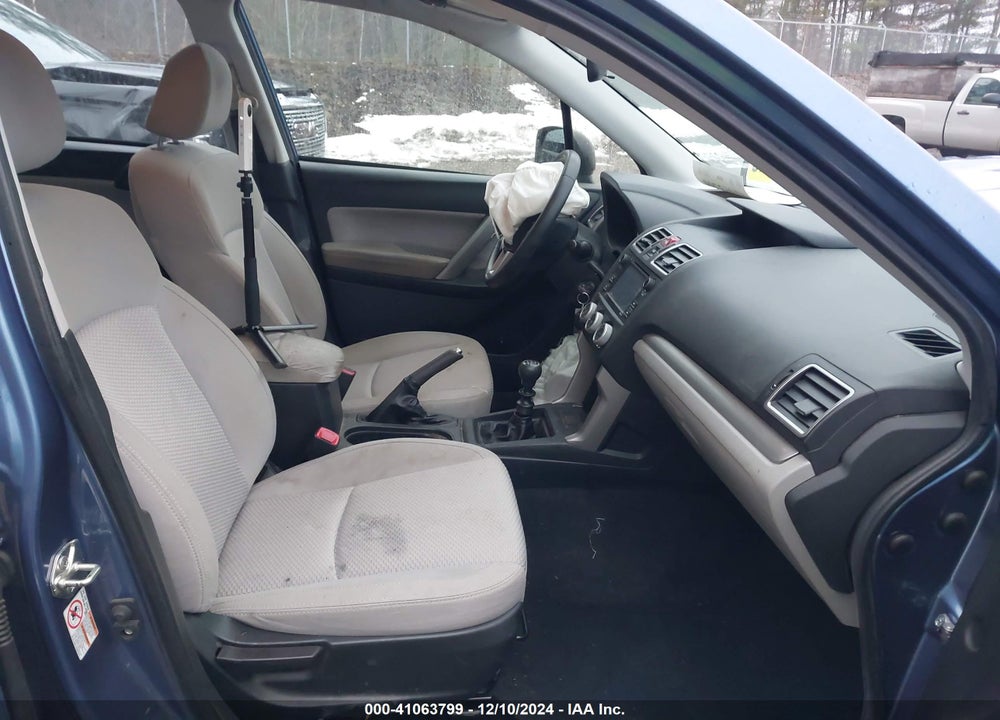 2018 SUBARU FORESTER 2.5I VIN: JF2SJAAC5JG511671