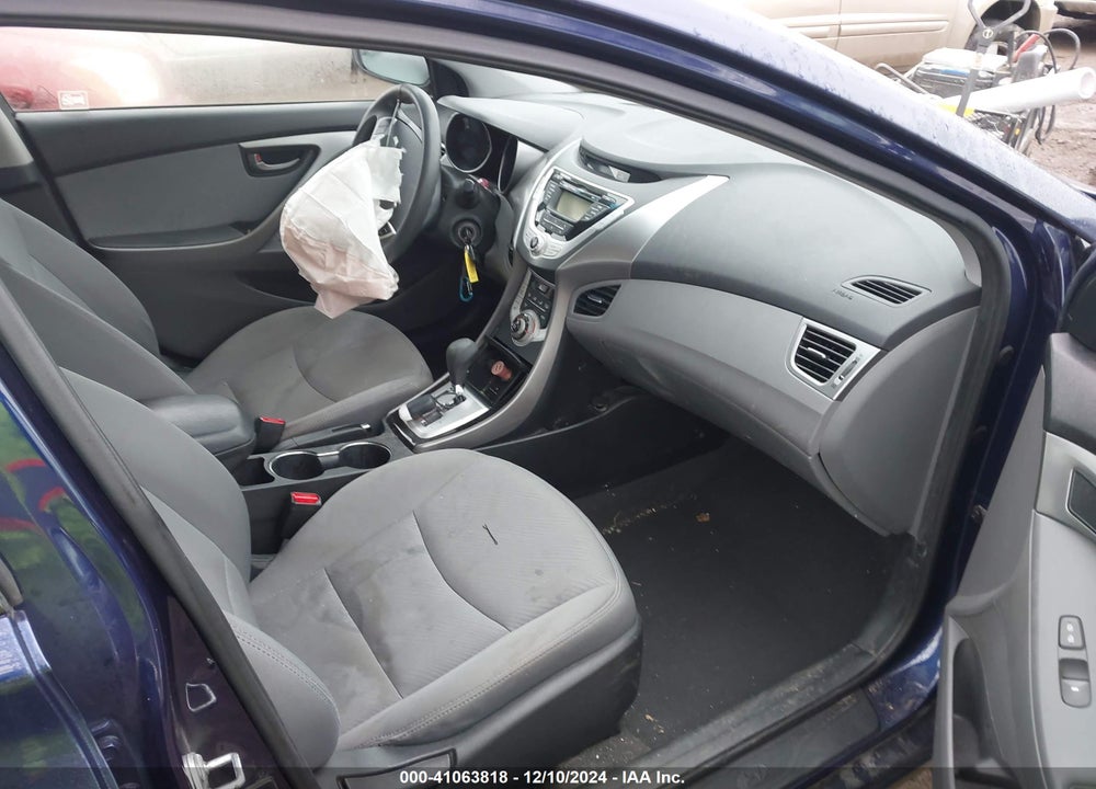 2013 HYUNDAI ELANTRA GLS VIN: 5NPDH4AE1DH159369