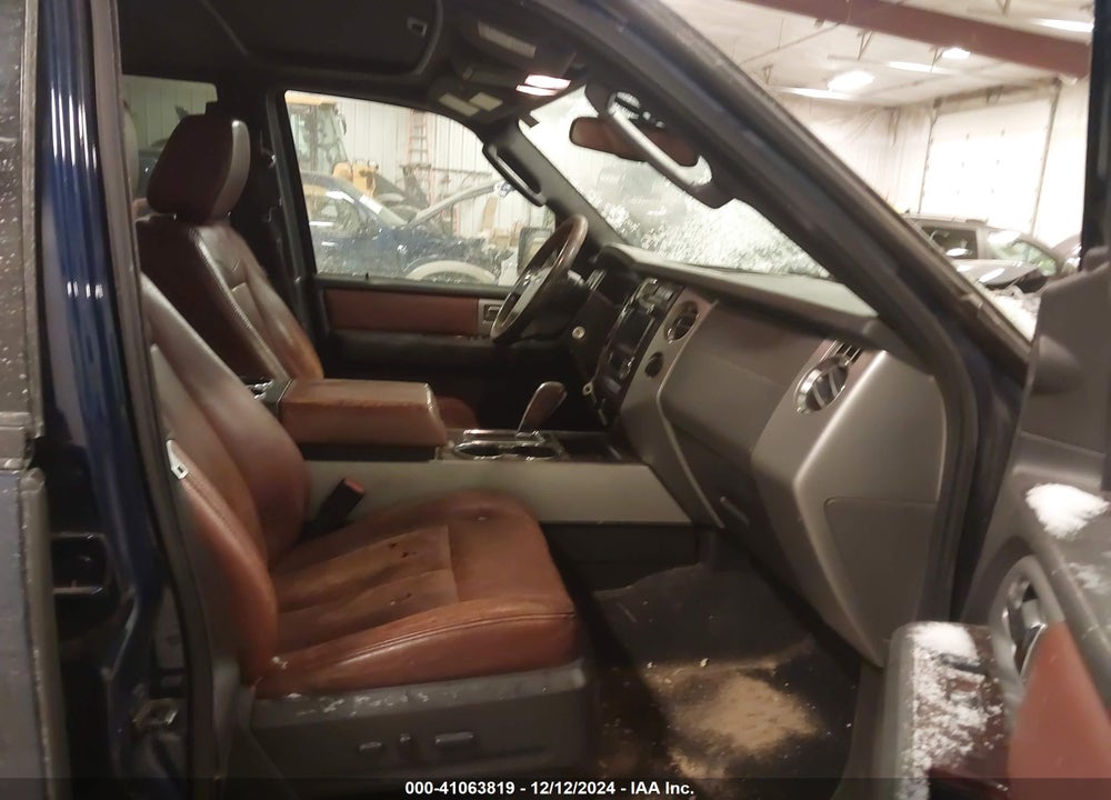 2011 FORD EXPEDITION EL KING RANCH VIN: 1FMJK1J57BEF48559