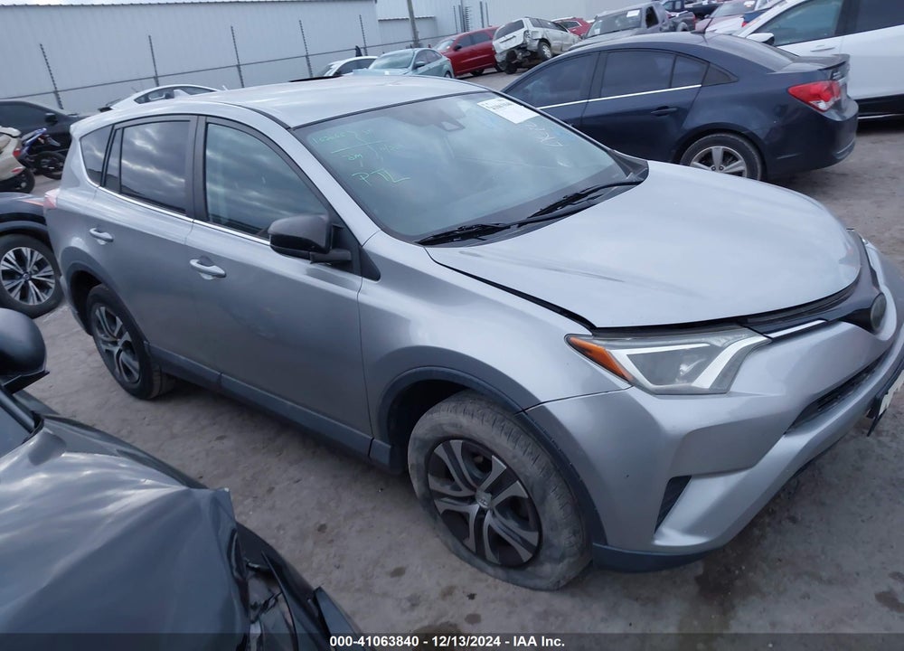 2018 TOYOTA RAV4 LE VIN: 2T3ZFREV5JW459620