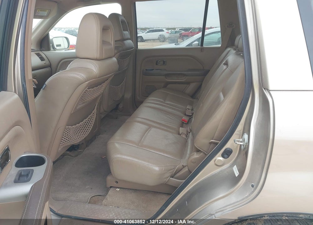 2004 HONDA PILOT EX-L VIN: 2HKYF18574H586325