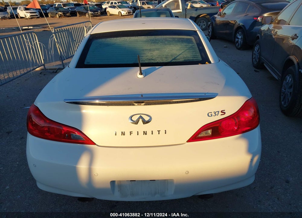 2010 INFINITI G37 VIN: JN1CV6FE6AM353649