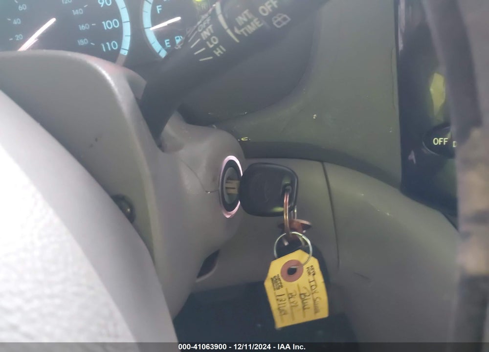 2004 TOYOTA SIENNA LE VIN: 5TDZA23C94S121604