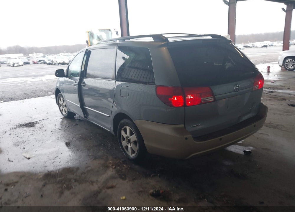 2004 TOYOTA SIENNA LE VIN: 5TDZA23C94S121604