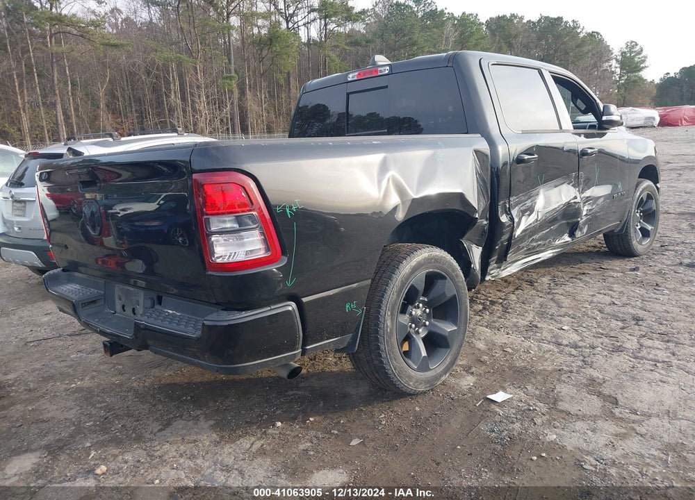 2019 RAM 1500 VIN: 1C6RREFG5KN822126