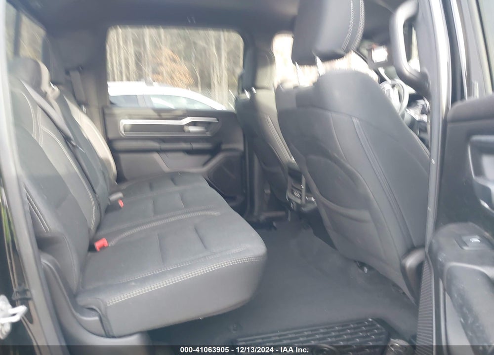 2019 RAM 1500 VIN: 1C6RREFG5KN822126