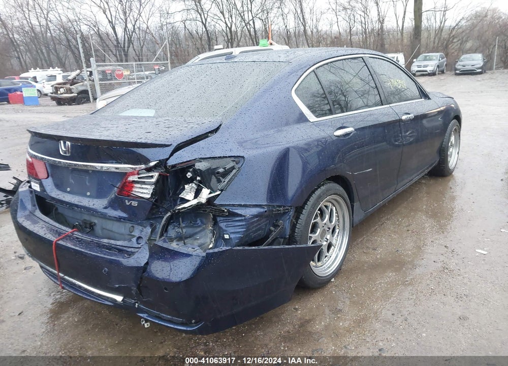 2016 HONDA ACCORD EX-L V-6 VIN: 1HGCR3F05GA009911