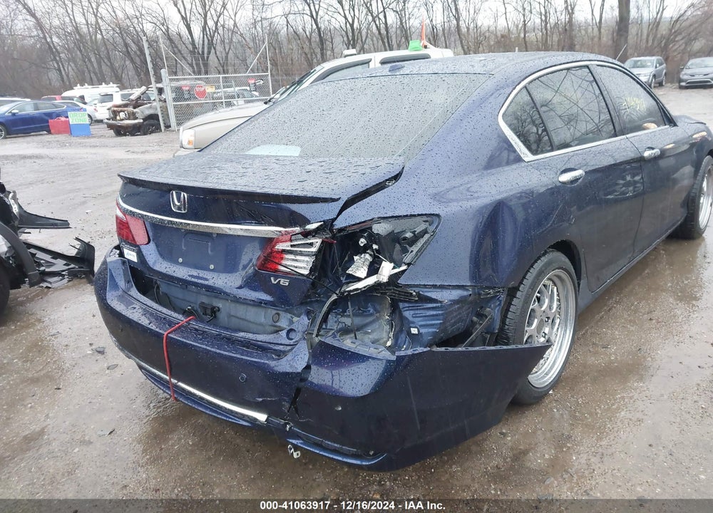 2016 HONDA ACCORD EX-L V-6 VIN: 1HGCR3F05GA009911