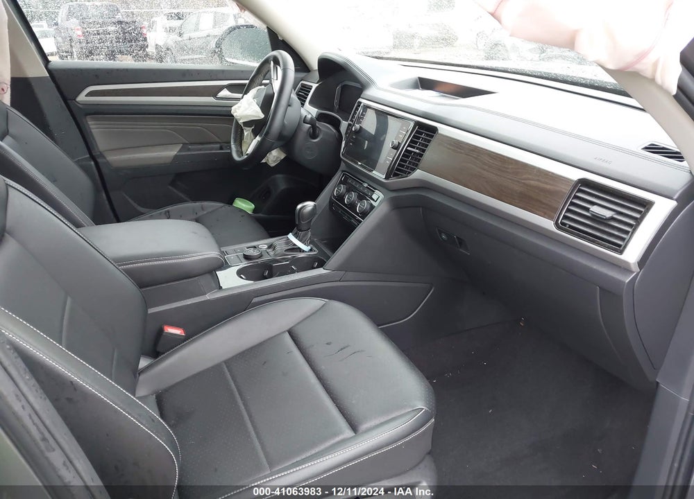 2022 VOLKSWAGEN ATLAS 3.6L V6 SE W/TECHNOLOGY VIN: 1V2HR2CA3NC514132