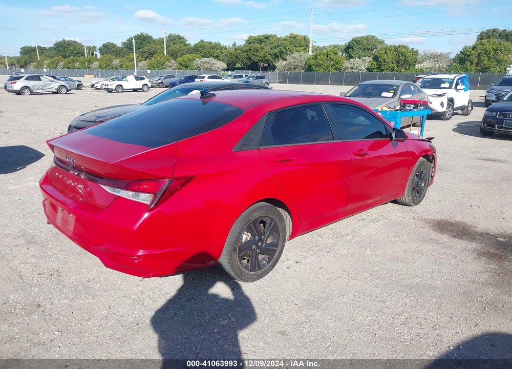 2023 HYUNDAI ELANTRA SEL VIN: 5NPLM4AG4PH100992