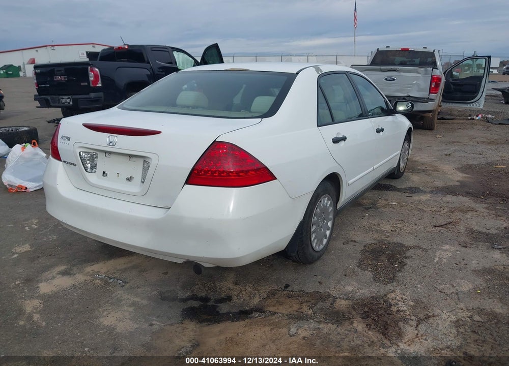 2006 HONDA ACCORD 2.4 VP VIN: 1HGCM56156A098526