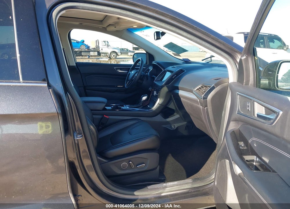 2018 FORD EDGE TITANIUM VIN: 2FMPK3K88JBB88517
