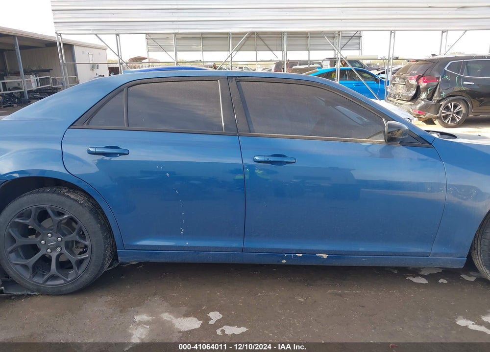 2020 CHRYSLER 300 TOURING VIN: 2C3CCAAG2LH137550