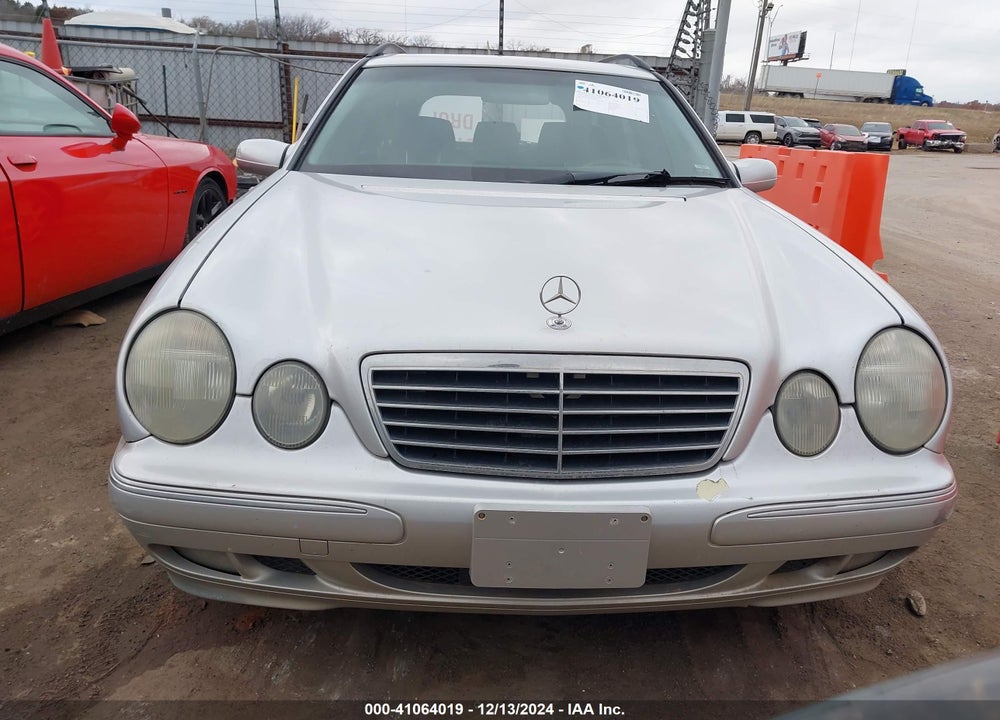 2001 MERCEDES-BENZ E 320 4M VIN: WDBJH82J01X059915