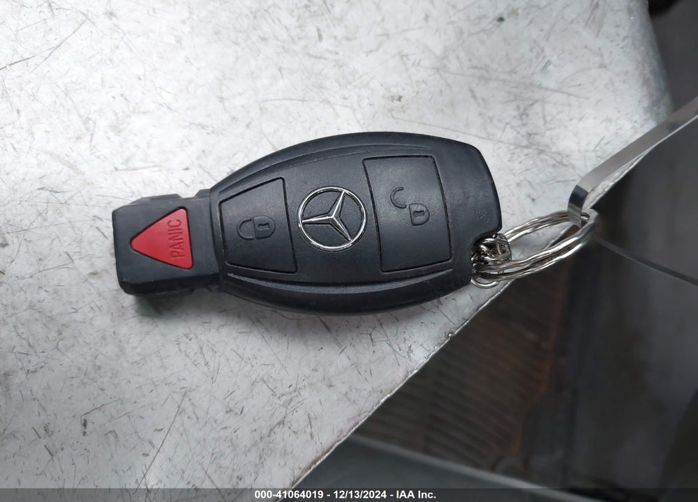 2001 MERCEDES-BENZ E 320 4M VIN: WDBJH82J01X059915