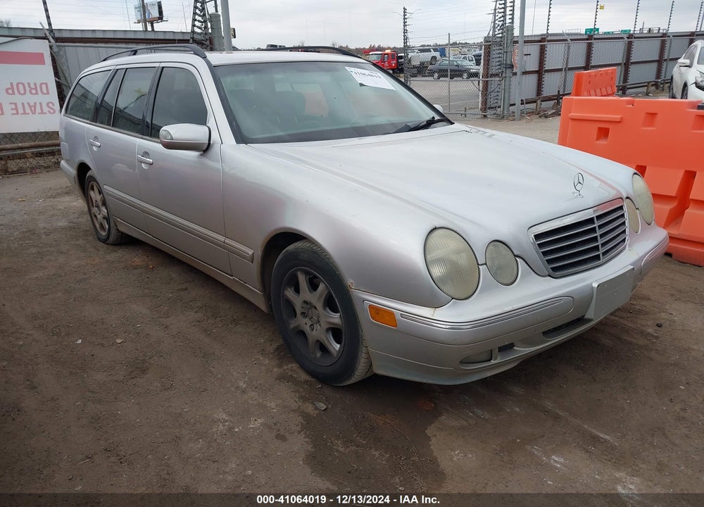 2001 MERCEDES-BENZ E 320 4M VIN: WDBJH82J01X059915