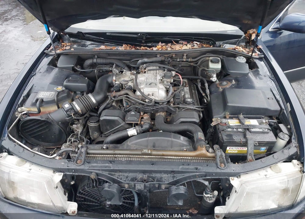 1996 LEXUS LS 400 VIN: JT8BH22F3T0053647