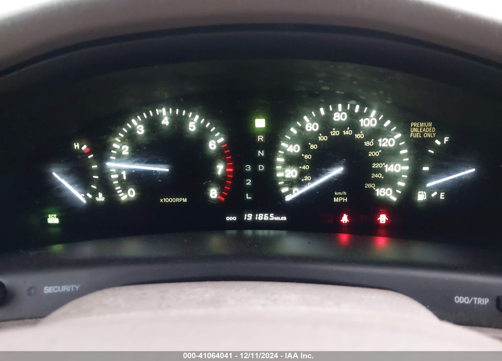 1996 LEXUS LS 400 VIN: JT8BH22F3T0053647