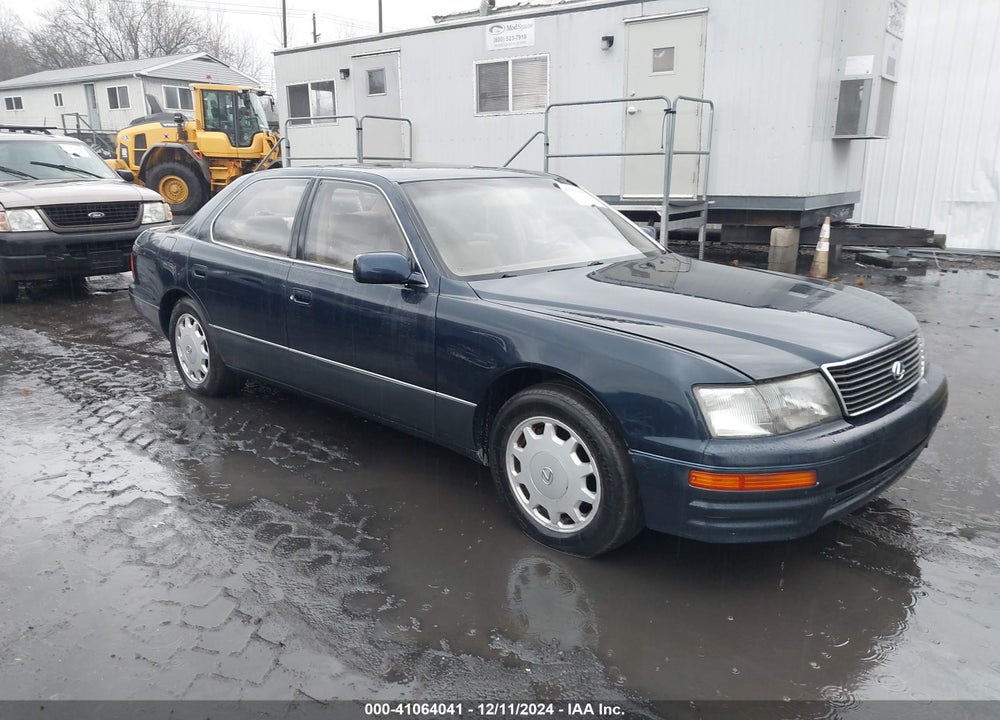 1996 LEXUS LS 400 VIN: JT8BH22F3T0053647
