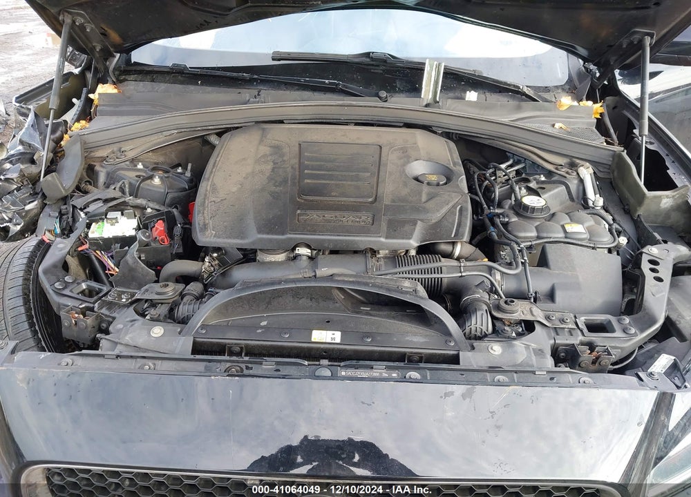 2018 JAGUAR F-PACE 25T PREMIUM VIN: SADCJ2FX9JA270886