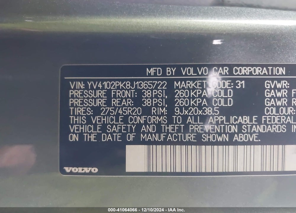 2018 VOLVO XC90 T5 MOMENTUM VIN: YV4102PK8J1365722