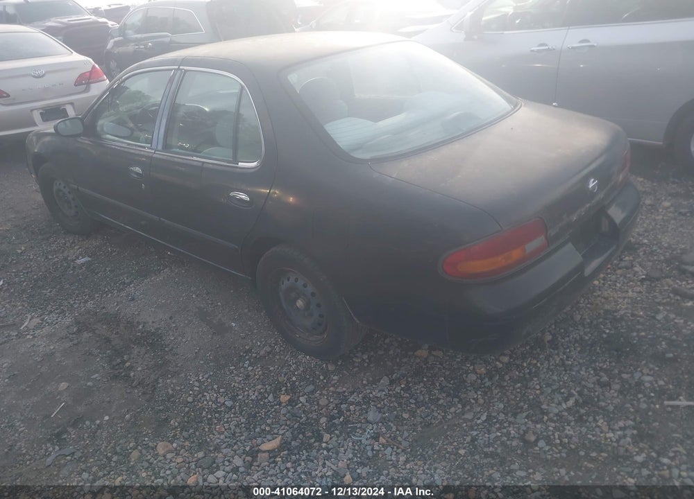 1993 NISSAN ALTIMA XE/GXE/SE/GLE VIN: 1N4BU31F5PC169737