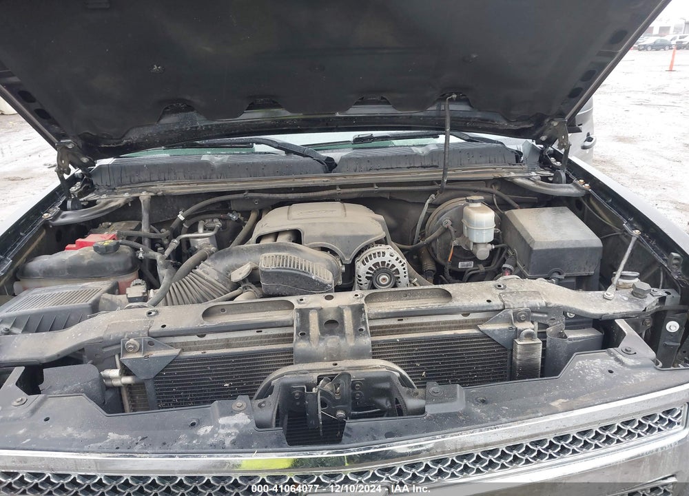 2011 CHEVROLET SILVERADO 1500 LT VIN: 3GCPCSE01BG256818