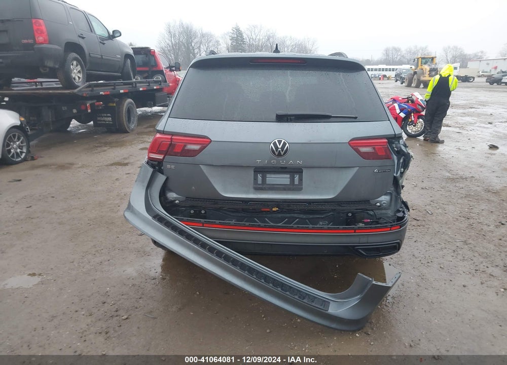 2024 VOLKSWAGEN TIGUAN 2.0T SE R-LINE BLACK VIN: 3VV8B7AX3RM057399