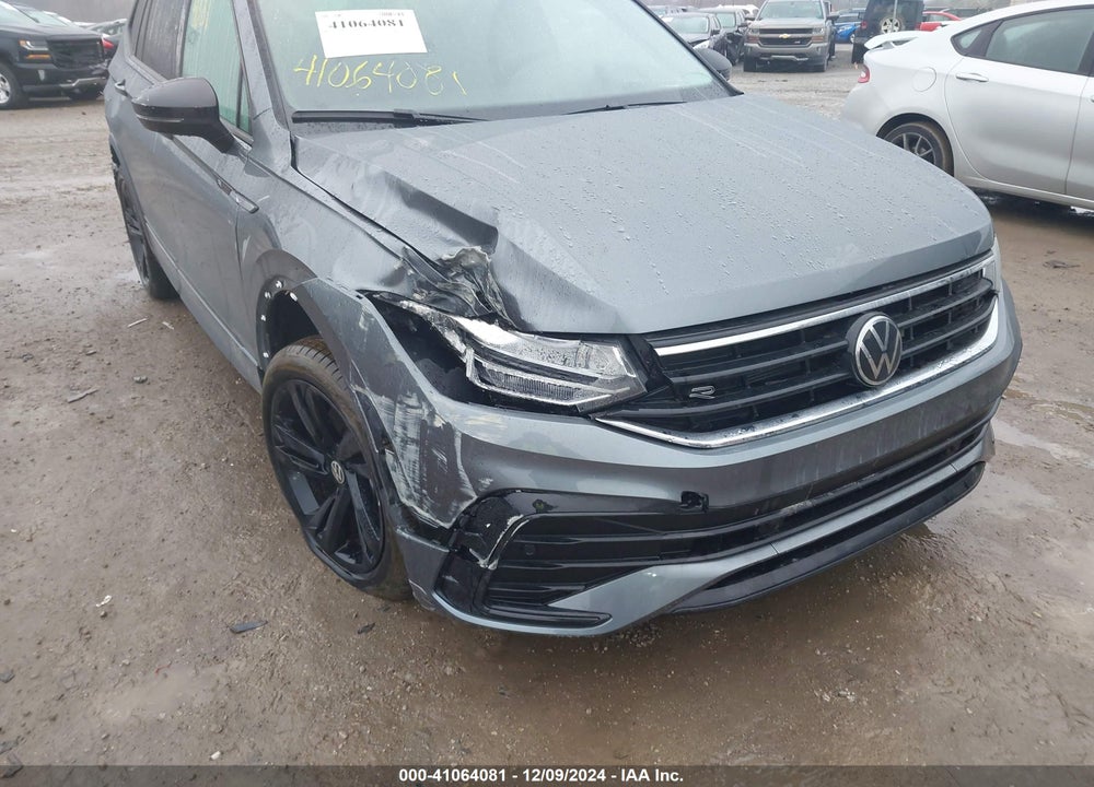 2024 VOLKSWAGEN TIGUAN 2.0T SE R-LINE BLACK VIN: 3VV8B7AX3RM057399