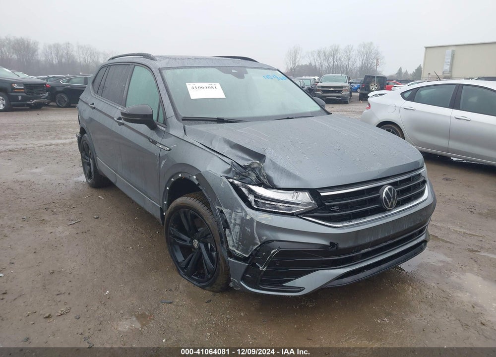 2024 VOLKSWAGEN TIGUAN 2.0T SE R-LINE BLACK VIN: 3VV8B7AX3RM057399
