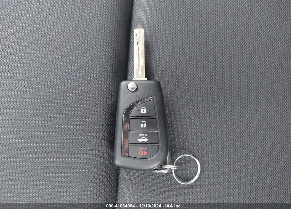 2023 TOYOTA COROLLA LE VIN: 5YFB4MDE5PP030220