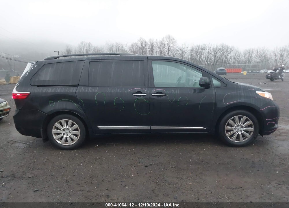 2015 TOYOTA SIENNA XLE 7 PASSENGER VIN: 5TDDK3DC9FS124680