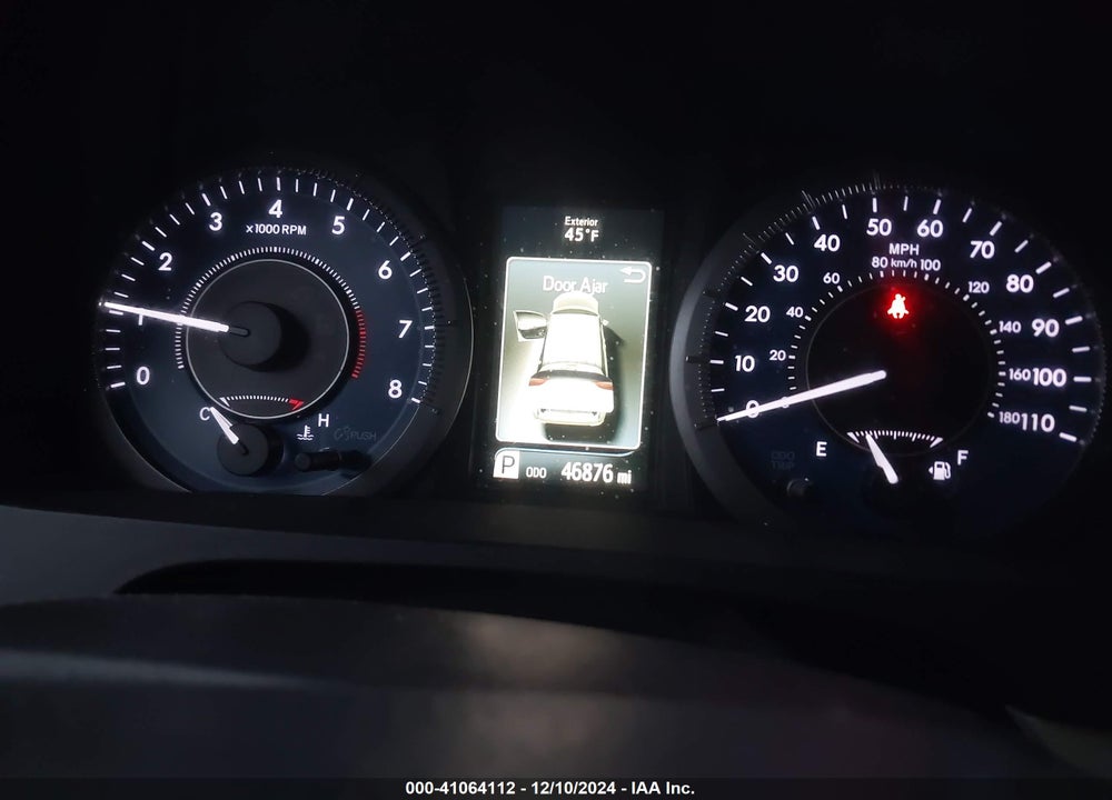 2015 TOYOTA SIENNA XLE 7 PASSENGER VIN: 5TDDK3DC9FS124680