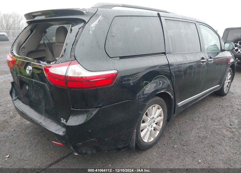 2015 TOYOTA SIENNA XLE 7 PASSENGER VIN: 5TDDK3DC9FS124680