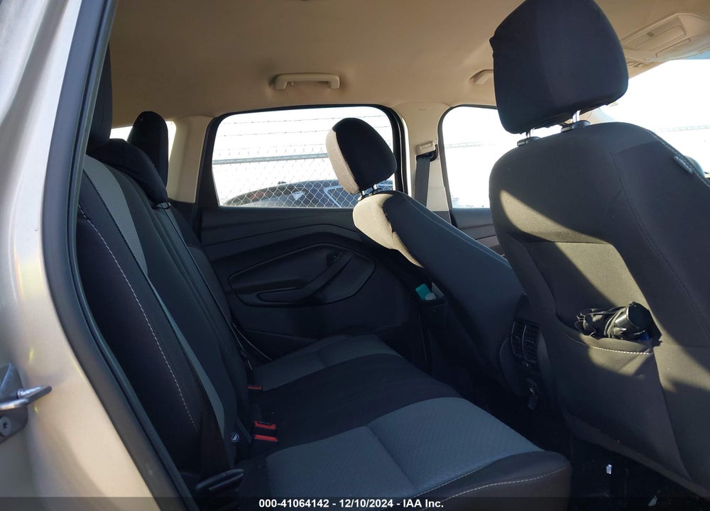 2017 FORD ESCAPE VIN: 1FMCU0GD8HUE05159