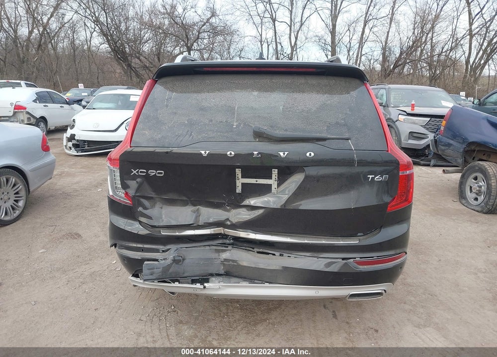 2018 VOLVO XC90 T6 MOMENTUM VIN: YV4A22PK6J1391696